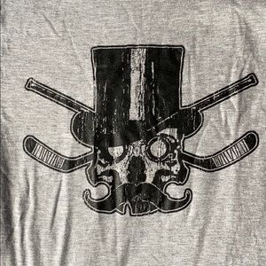 Hockey fan t-shirt, medium.